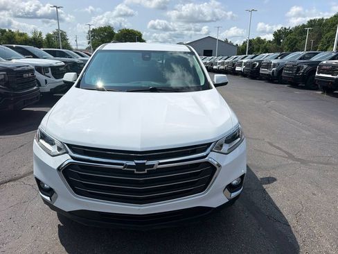 Used 2021 Chevrolet Traverse LT w/ LPO, Floor Liner Package AWD/4WD image 5