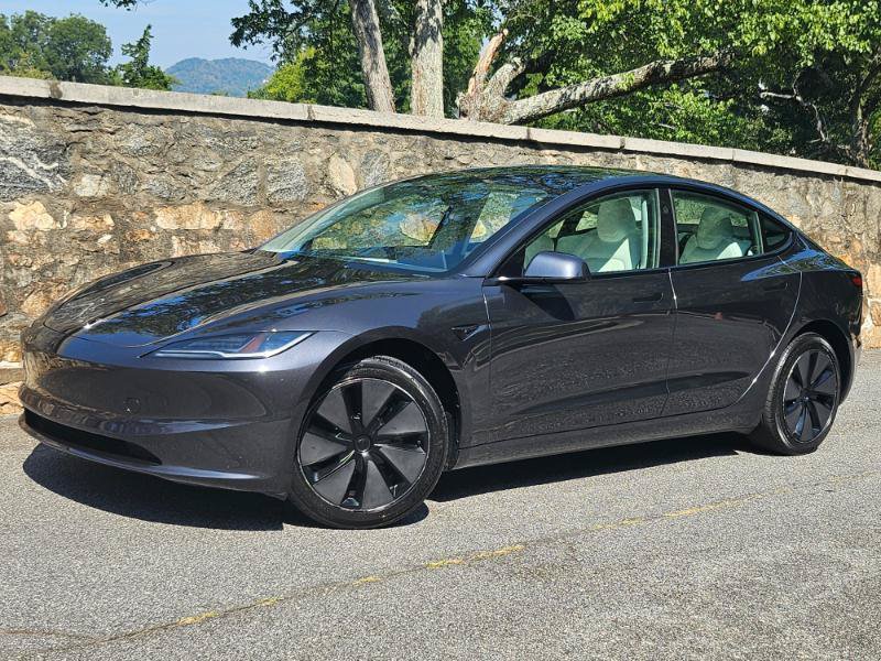 Used 2025 Tesla Model 3 RWD image 5