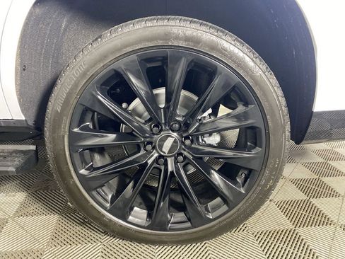 New 2026 Cadillac Escalade Platinum Sport w/ LPO, ONYX Package image 33