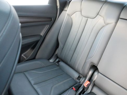 Used 2023 Audi Q5 2.0T Premium Plus image 12