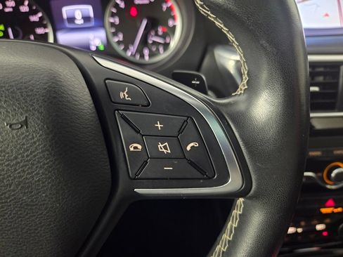 Used 2018 INFINITI QX30 Sport w/ Sport Leather Package FWD image 16