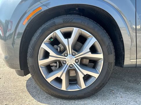 Used 2022 Hyundai Palisade Limited FWD image 12