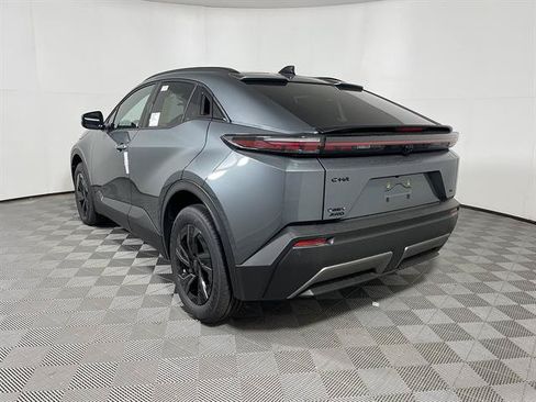 New 2026 Toyota C-HR AWD/4WD image 5