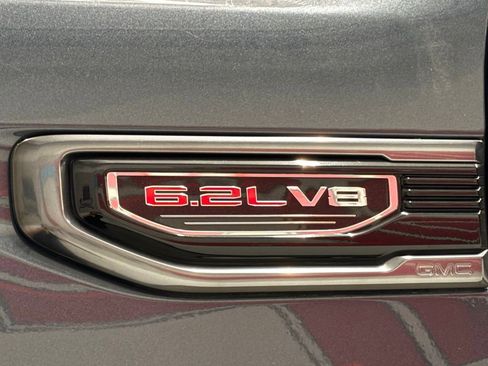 Used 2021 GMC Sierra 1500 AT4 w/ AT4 Premium Package image 13