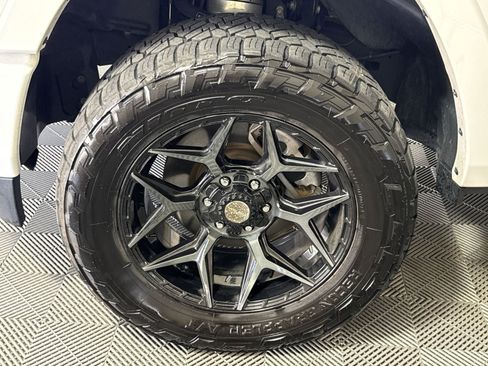 Used 2022 RAM 1500 Limited AWD/4WD image 12