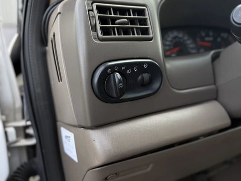 Used 2004 Ford Excursion Eddie Bauer AWD/4WD image 28