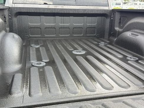 New 2026 RAM 2500 Laramie AWD/4WD image 15