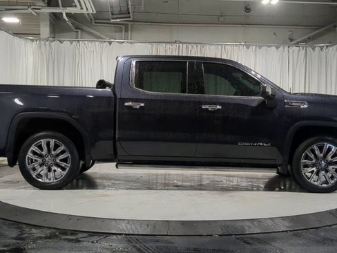Used 2024 GMC Sierra 1500 Denali AWD/4WD image 11