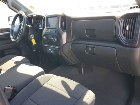 Used 2021 Chevrolet Silverado 1500 Custom image 16