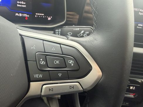 Used 2025 Volkswagen Jetta S image 30