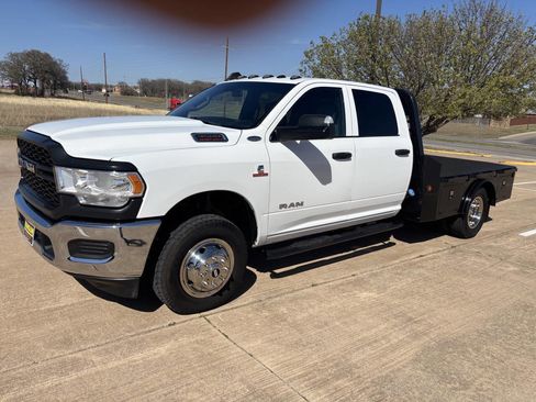 Used 2022 RAM 3500 Tradesman w/ Max Tow Package image 2