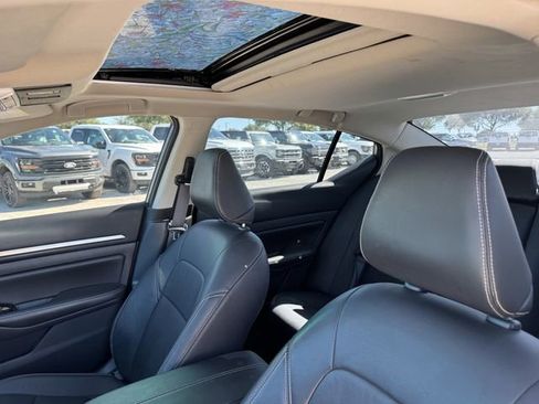 Used 2024 Nissan Altima 2.5 SL image 30