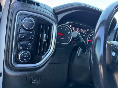 Used 2022 Chevrolet Silverado 2500 High Country image 29