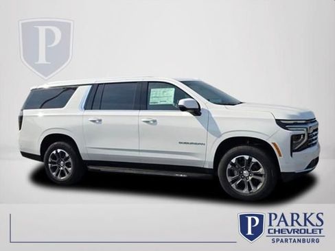 New 2026 Chevrolet Suburban LT w/ Comfort Package AWD/4WD image 1
