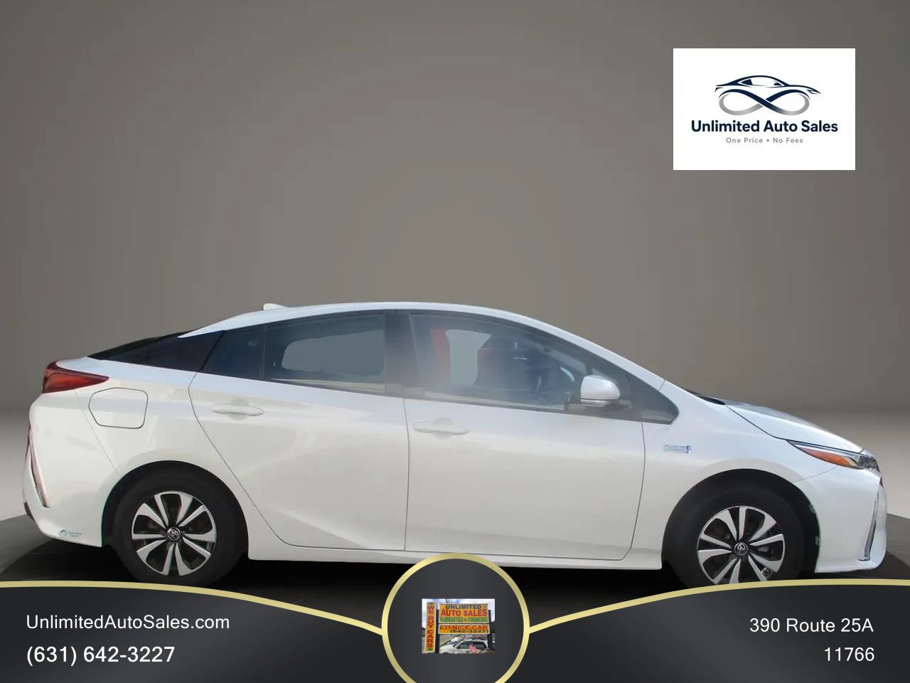 Used 2017 Toyota Prius Prime Plus FWD image 4