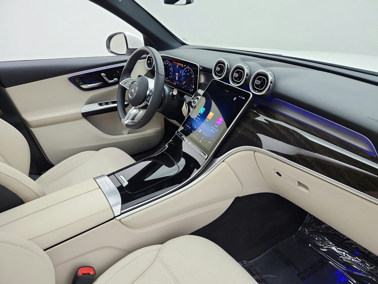Certified 2026 Mercedes-Benz GLC 300 4MATIC image 21