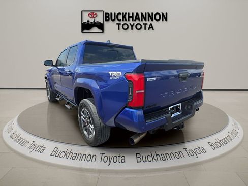 Used 2025 Toyota Tacoma TRD Sport w/ TRD Sport Premium Package AWD/4WD image 7