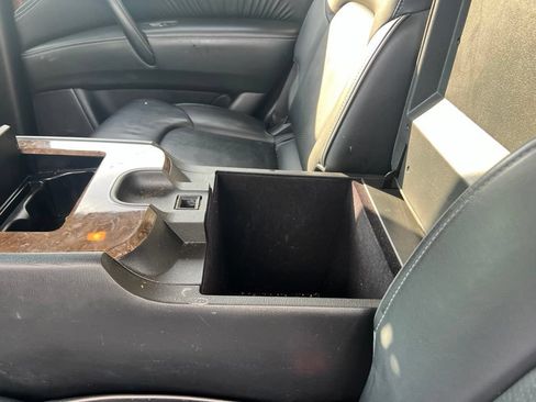 Used 2017 INFINITI QX80 4WD w/ Driver Assistance Package image 19