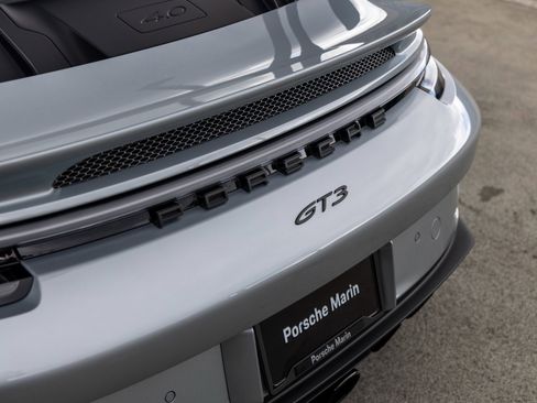 Used 2022 Porsche 911 GT3 image 23