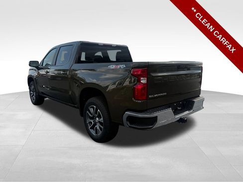 Used 2023 Chevrolet Silverado 1500 LT AWD/4WD image 3
