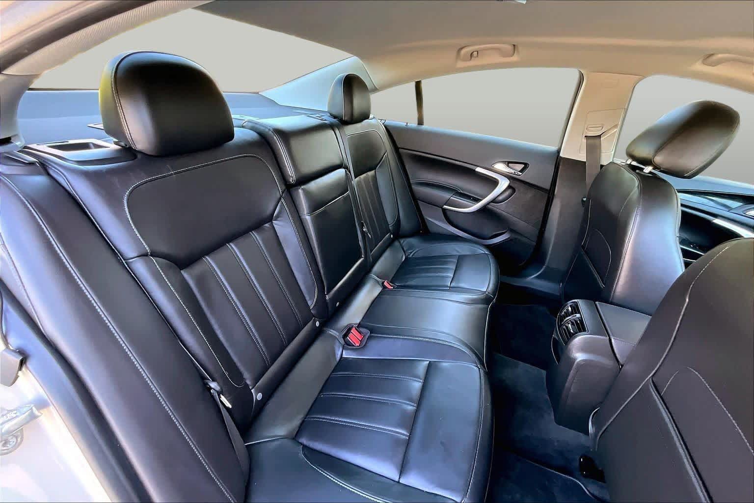 Used 2011 Buick Regal CXL FWD image 19