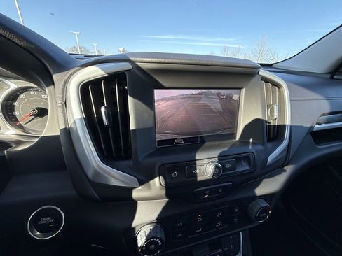 Certified 2022 GMC Terrain SLE image 21