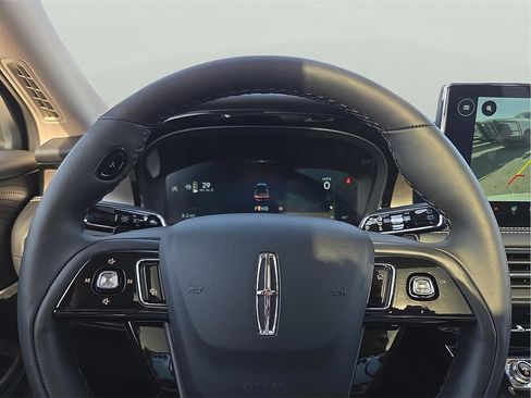 New 2026 Lincoln Corsair Reserve image 19