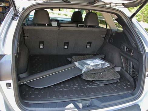 Certified 2025 Subaru Outback Limited AWD/4WD image 34