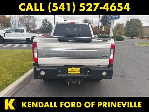 Used 2018 Ford F350 Lariat w/ Camper Package image 8