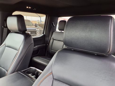 Used 2025 Ford F150 Lariat w/ Equipment Group 501A Mid image 17