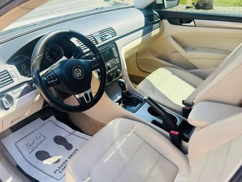 Used 2014 Volkswagen Passat TDI SE FWD image 9