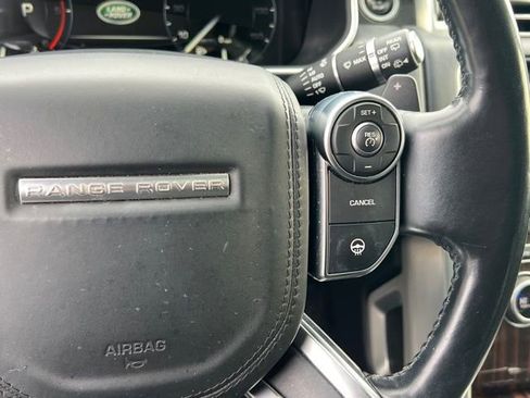 Used 2016 Land Rover Range Rover HSE image 24
