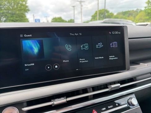 New 2026 Hyundai Santa Cruz SE FWD image 17