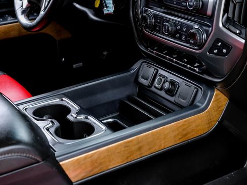 Used 2019 Chevrolet Silverado 3500 LTZ w/ Duramax Plus Package image 20