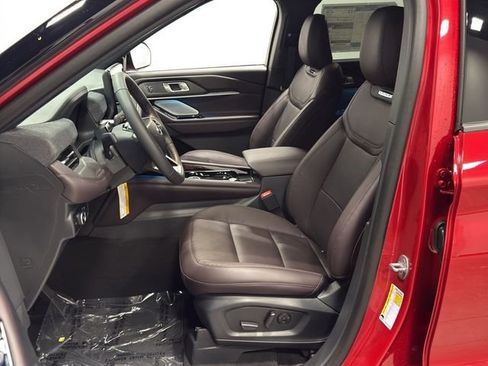 New 2026 Ford Explorer Platinum AWD/4WD image 14