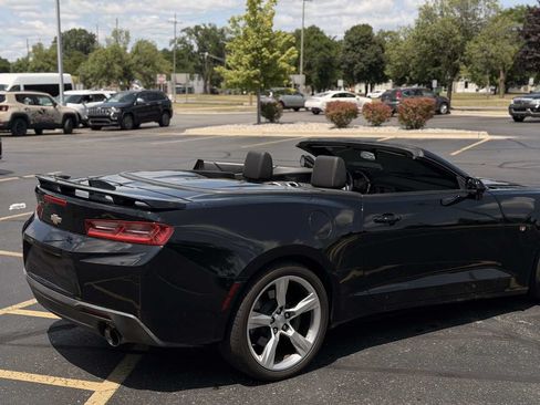 Used 2017 Chevrolet Camaro SS RWD image 7