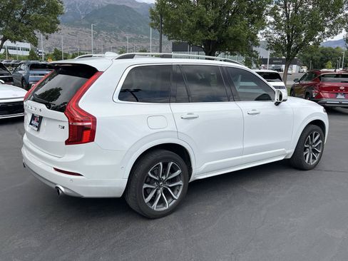 Used 2018 Volvo XC90 T5 Momentum w/ Convenience Package AWD/4WD image 7