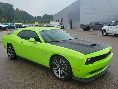 Used 2023 Dodge Challenger R/T w/ Plus Package RWD image 3