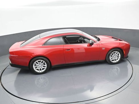 Used 2025 Dodge Charger R/T w/ Sun & Sound Package image 53