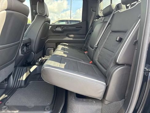New 2026 GMC Sierra 1500 AT4X AWD/4WD image 12