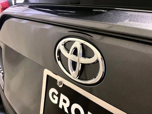 Certified 2025 Toyota RAV4 XLE Premium w/ Weather Package AWD/4WD image 32