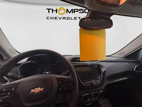 Certified 2023 Chevrolet TrailBlazer LT w/ Convenience Package FWD image 10