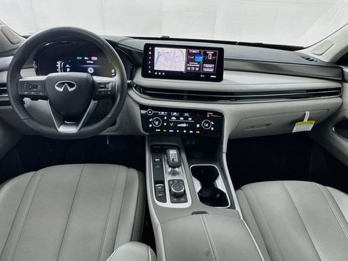 Certified 2027 INFINITI QX60 Luxe w/ Family Package FWD image 30