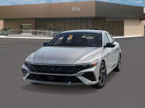 New 2026 Hyundai Elantra Sport image 6