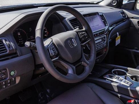 New 2026 Honda Ridgeline Black Edition image 10
