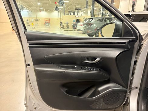 Used 2023 Hyundai Tucson SEL AWD/4WD image 14