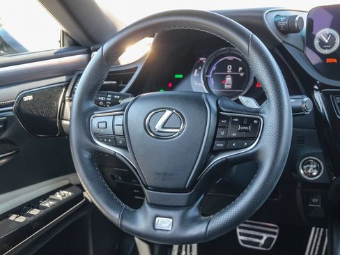 Used 2024 Lexus ES 300h F Sport w/ Accessory Package (Z1) FWD image 16