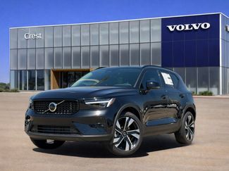 New 2026 Volvo XC40 B5 Plus w/ Climate Package AWD/4WD video 1