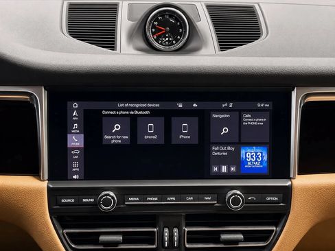 Used 2020 Porsche Macan S AWD/4WD image 36