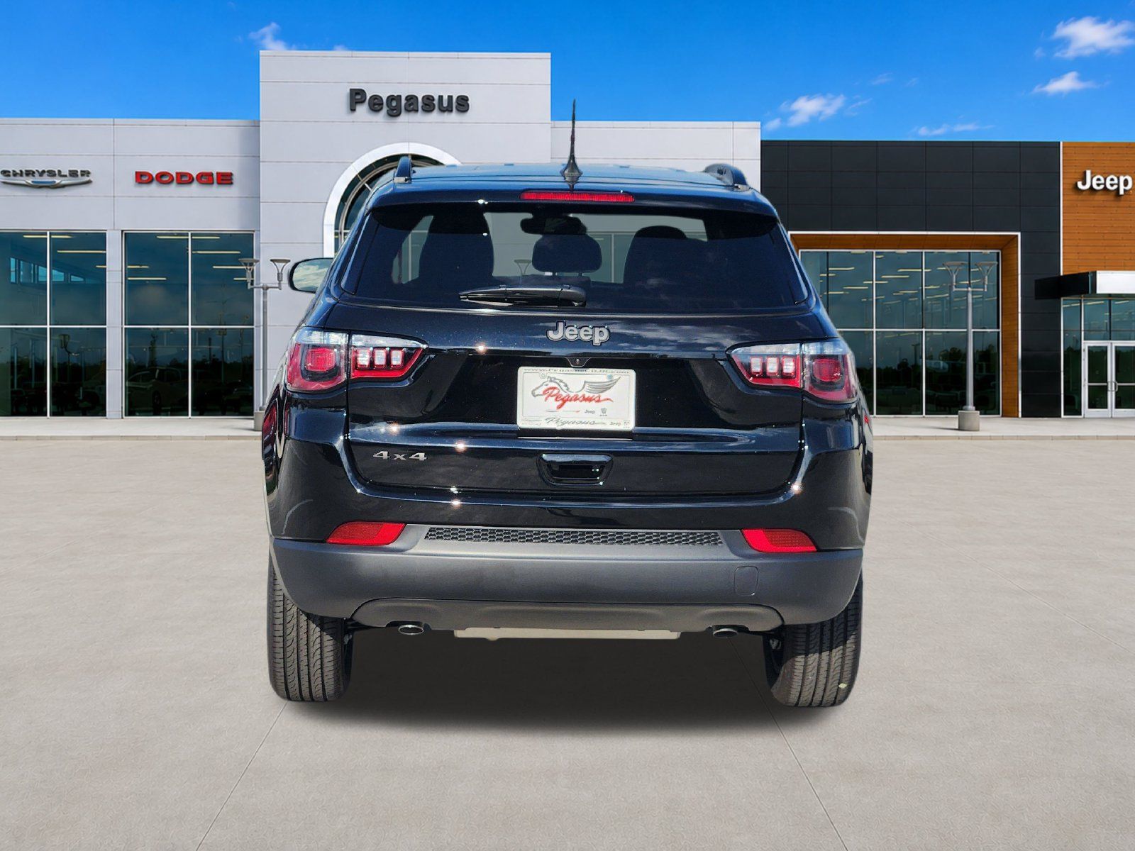 New 2026 Jeep Compass Latitude AWD/4WD image 8